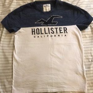 Hollister size large t- shirt